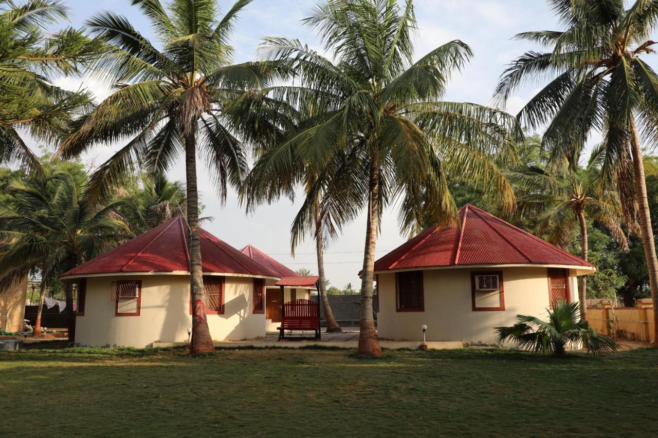 Stay Guru Resort Farm Villa Bhuj Exterior foto